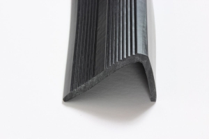 Listwa Schodowa / Nosek Schodowy PVC ryflowany (36x20) Odcinek 2,5 metra)